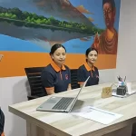 ミーティング中の特定技能実習生（介護）